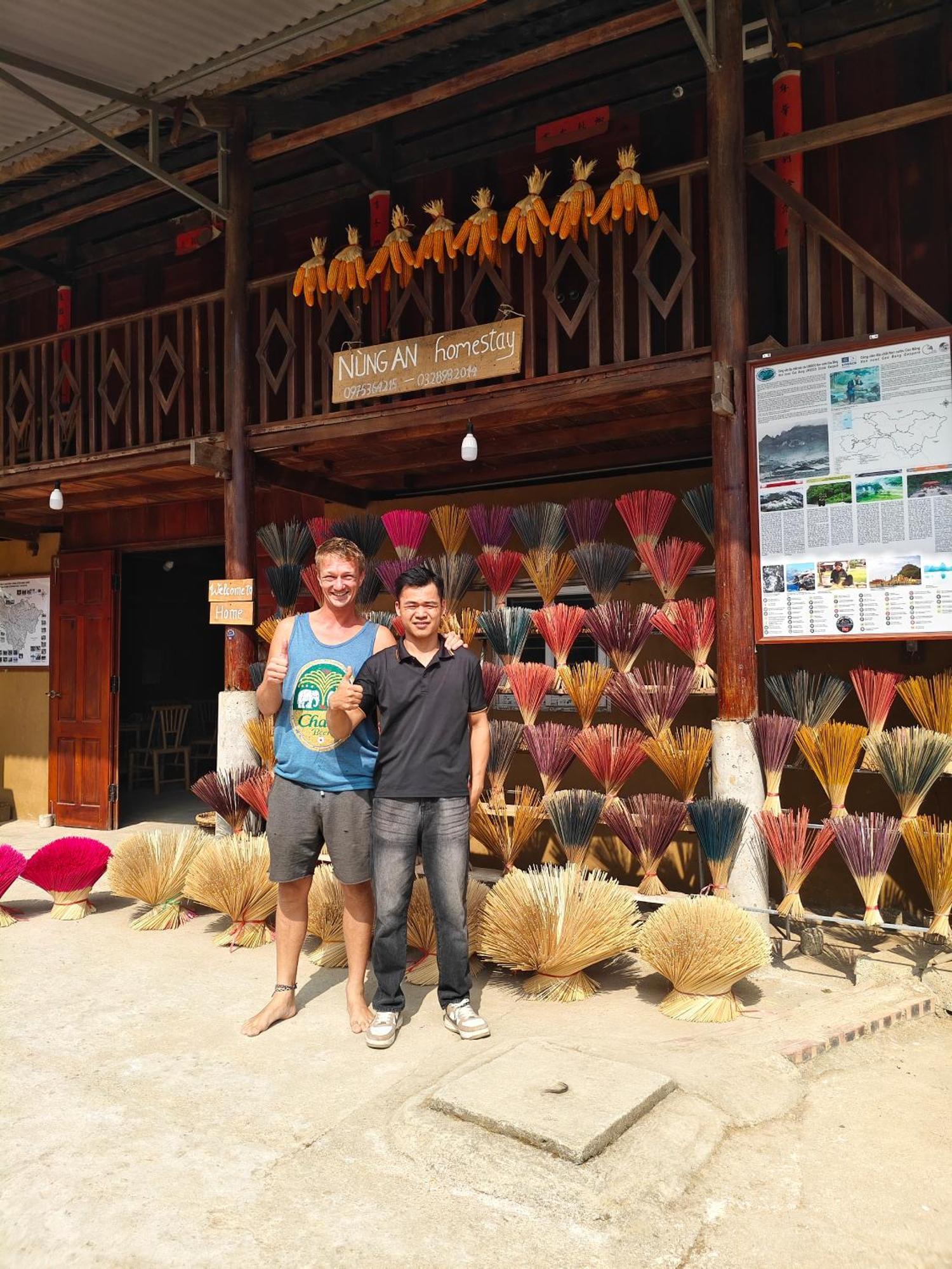 Nung An Homestay Quang Uyen Buitenkant foto
